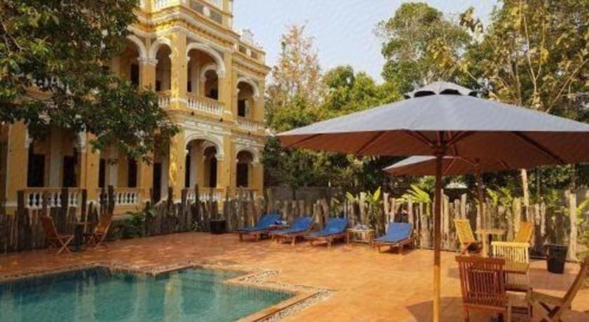 Le Relais De Chhlong Hotell Kratie Exteriör bild